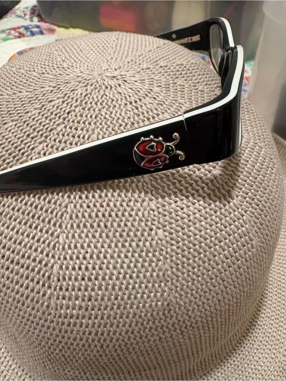 Brighton Black  Arm with White , ladybug Logo , readers 1.5 - Picture 2 of 5